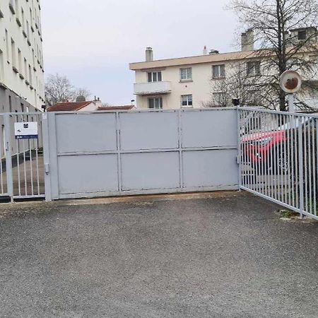 Appartamento La Jol'Nantaise - Proche Tram Ligne 2 & 3 Et Bus Nantes Esterno foto