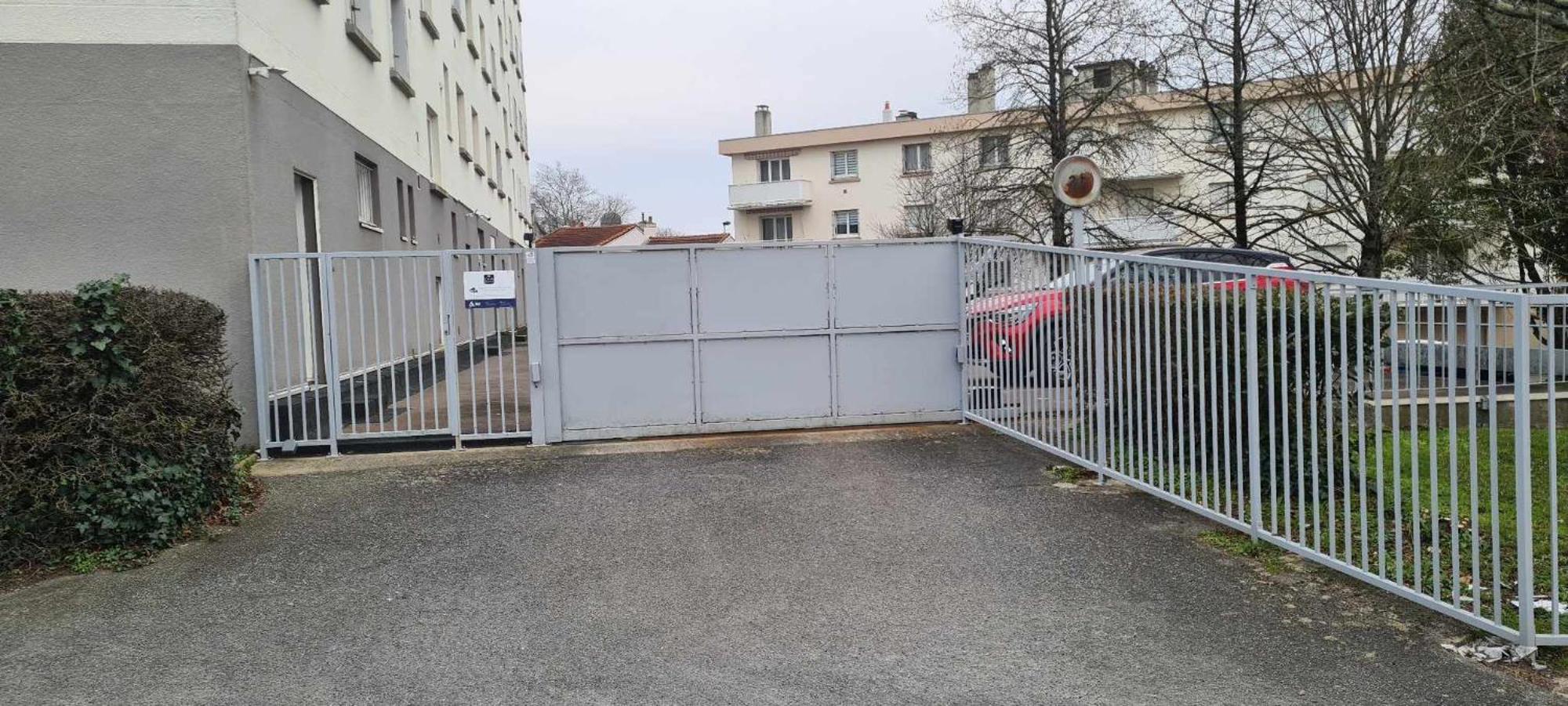 Appartamento La Jol'Nantaise - Proche Tram Ligne 2 & 3 Et Bus Nantes Esterno foto